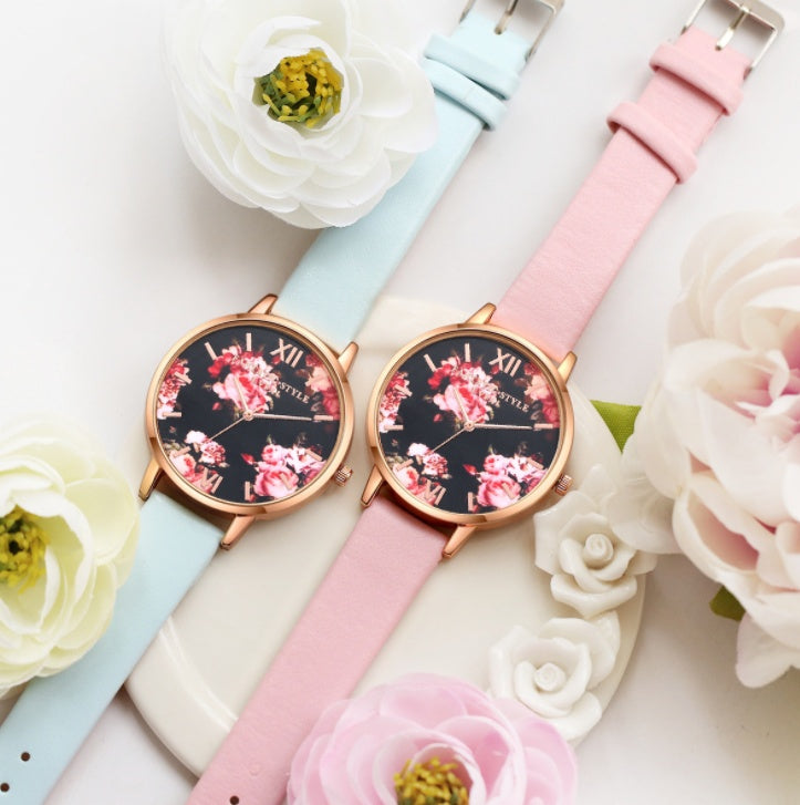 Elegant Rose Gold Watch: Fashionable Quartz Timepiece with Heart Design for Women