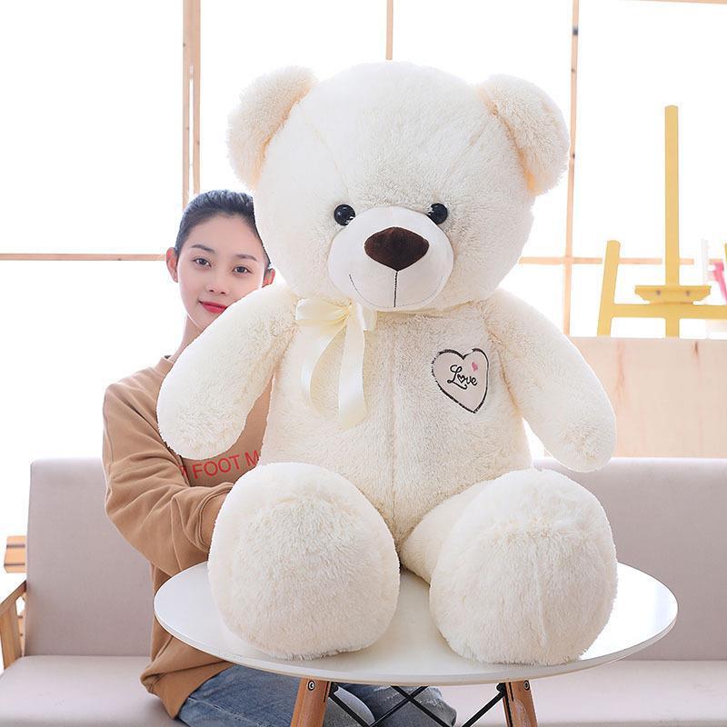 Giant Teddy Bear: Huggable Plush Companion for All Ages