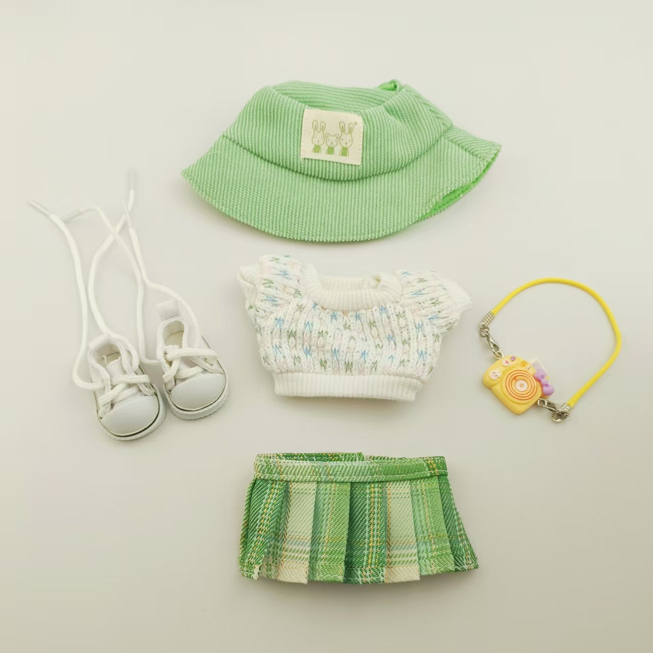 Adorable Doll Outfit Collection: Dress Up Your Favorite Dolls with Style