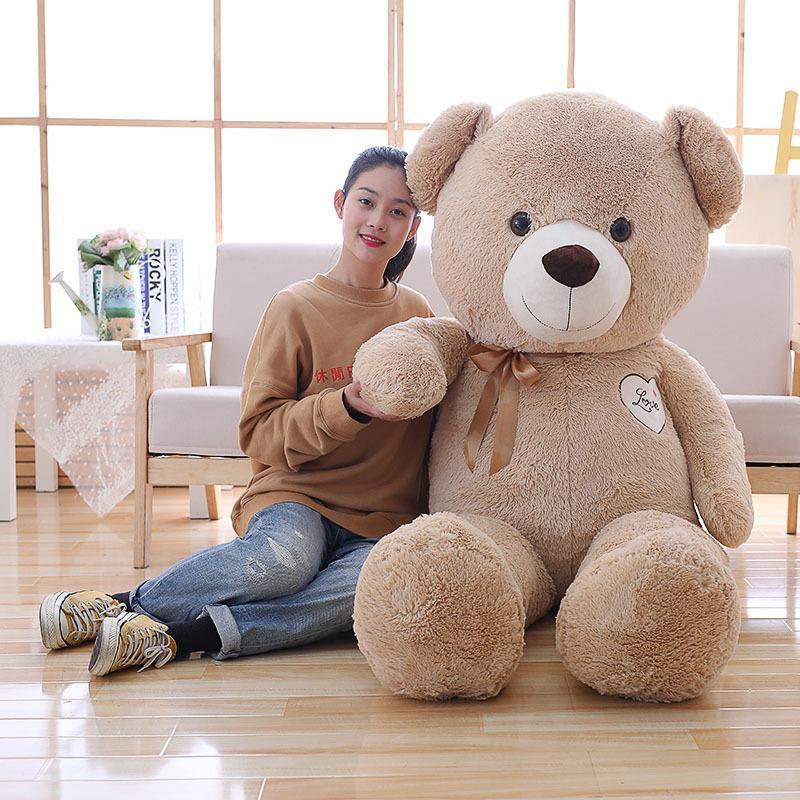 Giant Teddy Bear: Huggable Plush Companion for All Ages