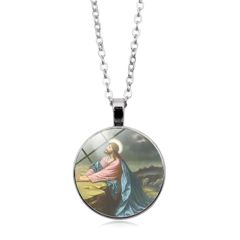 Sacred Heart of Jesus Necklace: A Beautiful Expression of Faith