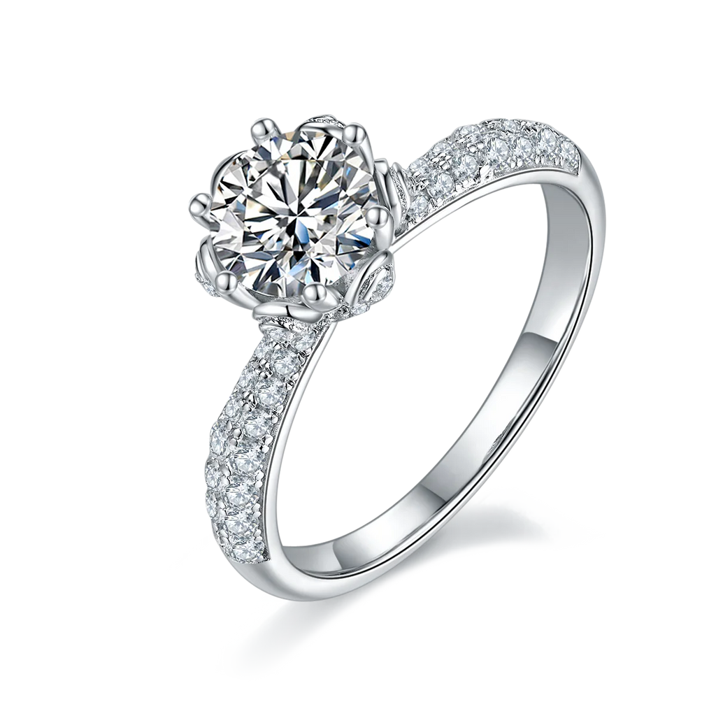 Timeless Love: Exquisite Sterling Silver Moissanite Engagement Ring