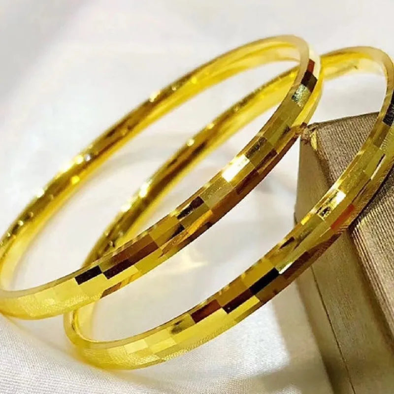 Chic Radiance: Luxurious 24K Gold Mosaic Bracelet for Timeless Style