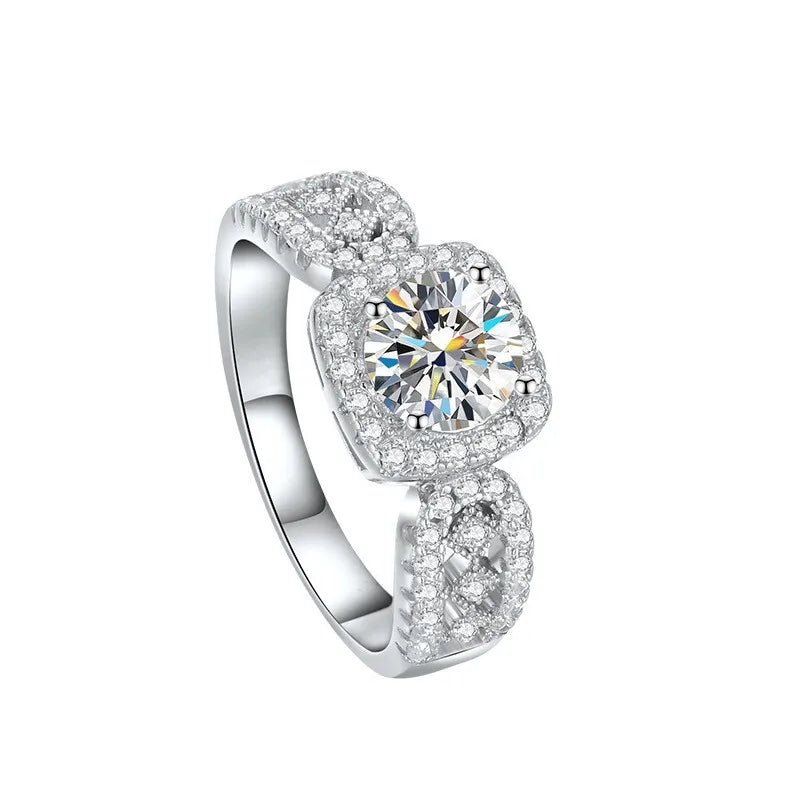Brilliance Redefined: Luxurious Moissanite Ring for Her