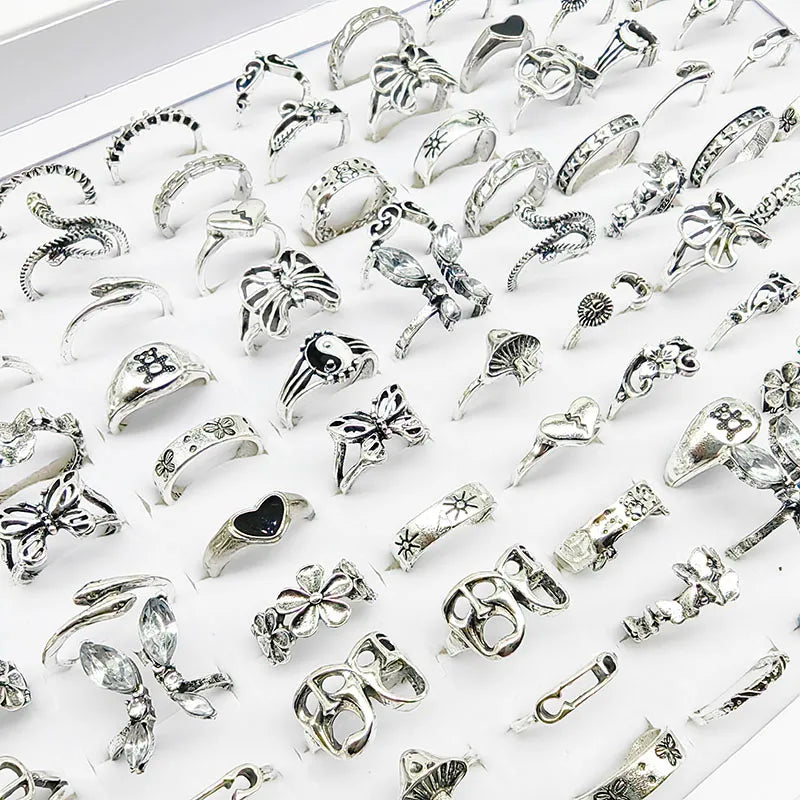 Whimsical Jewelry Set: 30-Piece Assorted Rings for Fashion-Forward Women