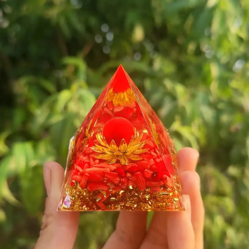 Reiki Energy Generator: Decorative Pyramid Crystals for Healing and Balance