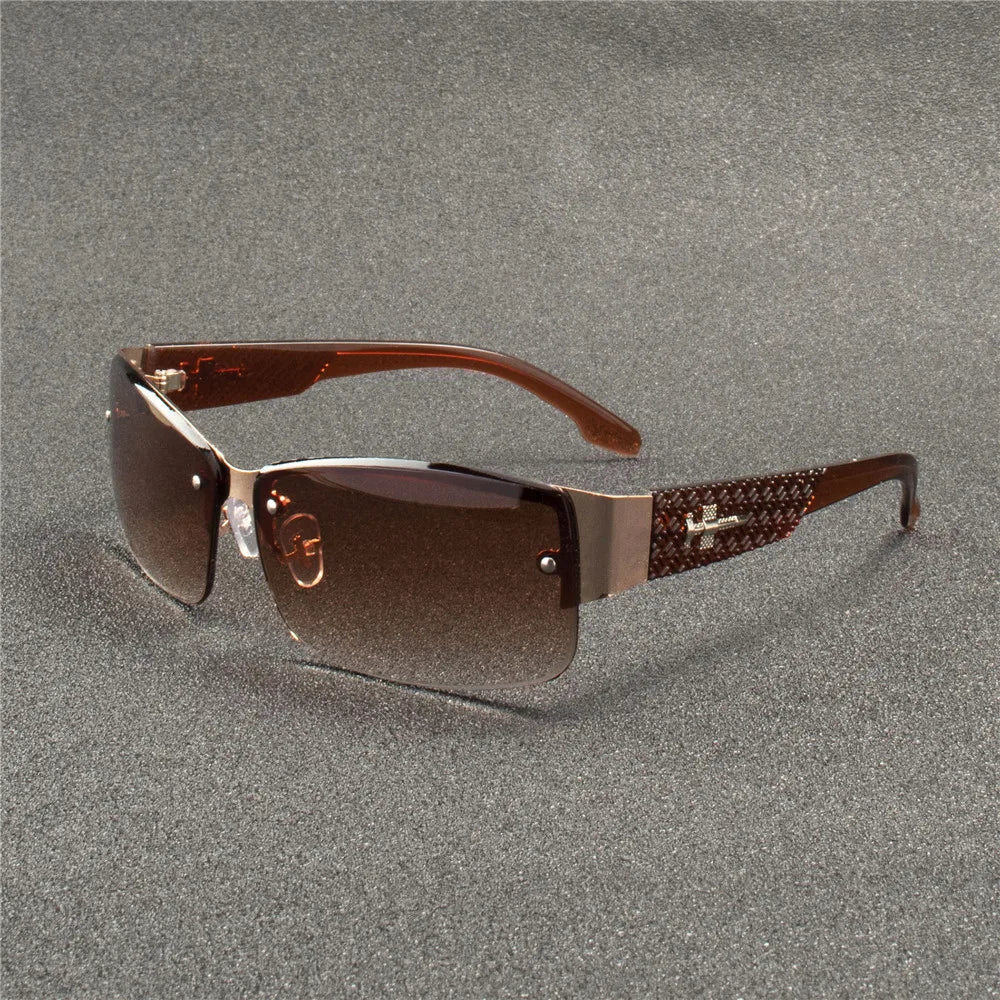 Designer Edge: High-Quality Retro Square Sunglasses for Women