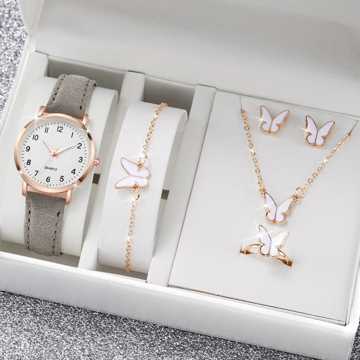 Elegant Women’s Watch Collection: A Touch of Glamour and Grace