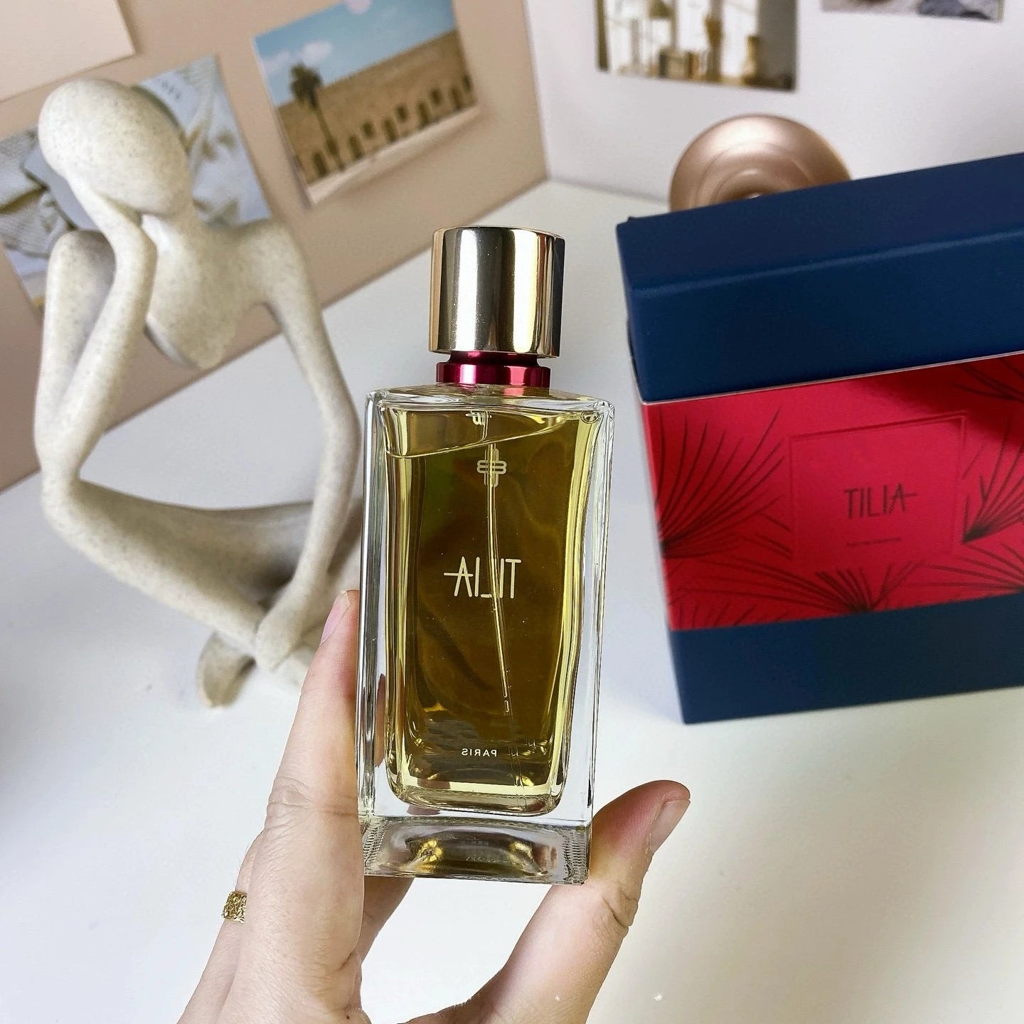 Luxury Floral Essence: High-Quality Men’s Eau De Parfum