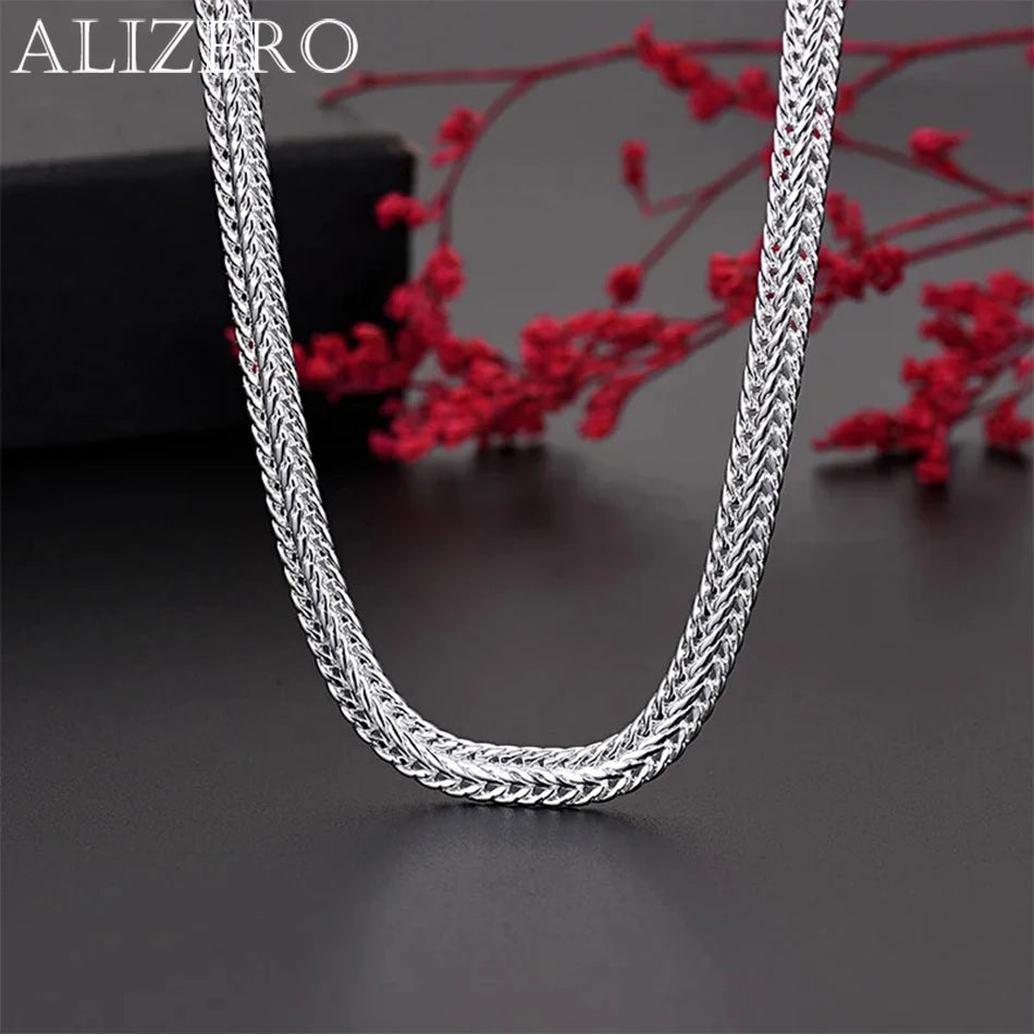 Versatile Luxury: Designer Snake Chain Necklace for Men and Women