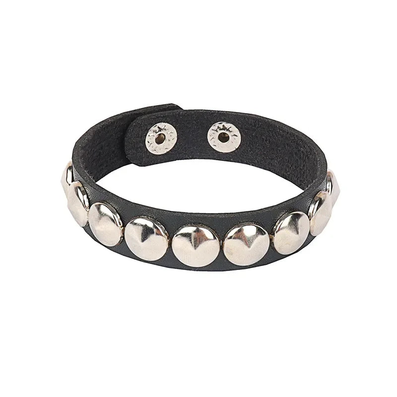Trendy Skull Bracelet: Unleash Your Inner Rebel with Edgy Style