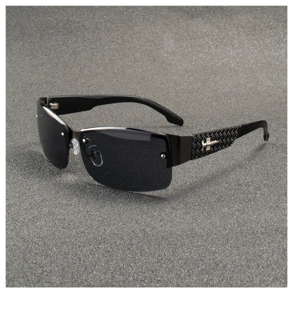 Designer Edge: High-Quality Retro Square Sunglasses for Women