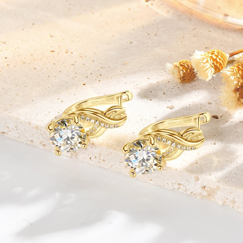 Classic Charm: Dazzling Moissanite Pendant and Hoop Set for Her