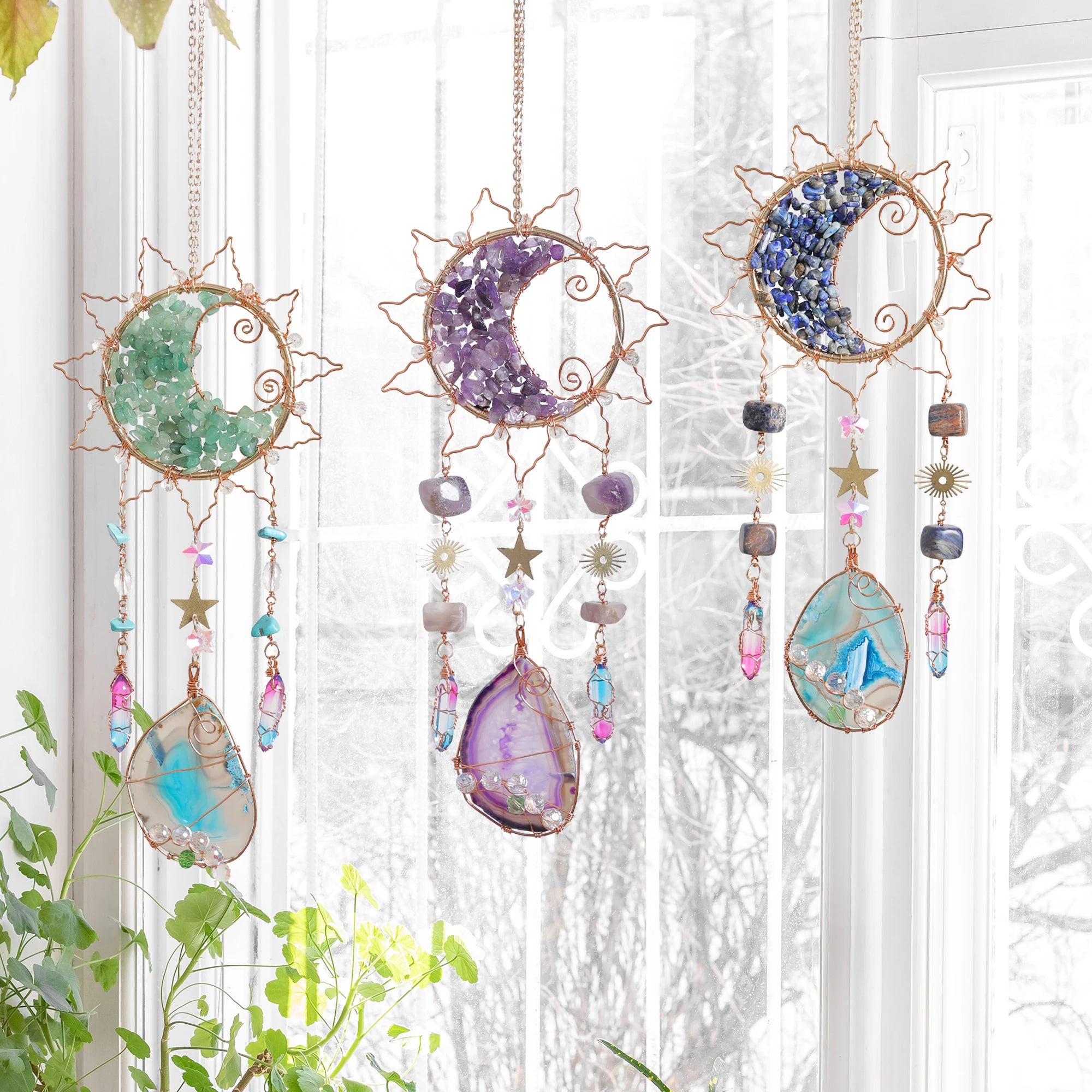 Enchanting Wind Catcher: Vibrant Dream Chime for Tranquil Spaces