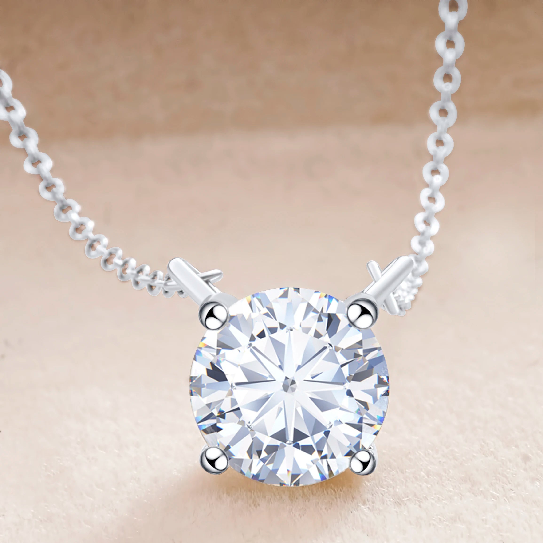 Sparkling Elegance: Moissanite Pendant Necklace