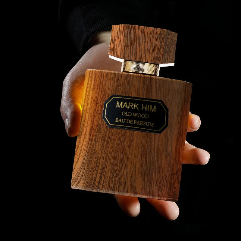 Woody Freshness: Exquisite Cologne for the Modern Man