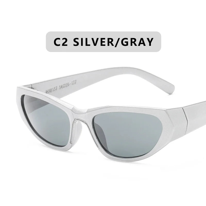 Fashion Forward: Sporty Vintage Shades for Men and Women