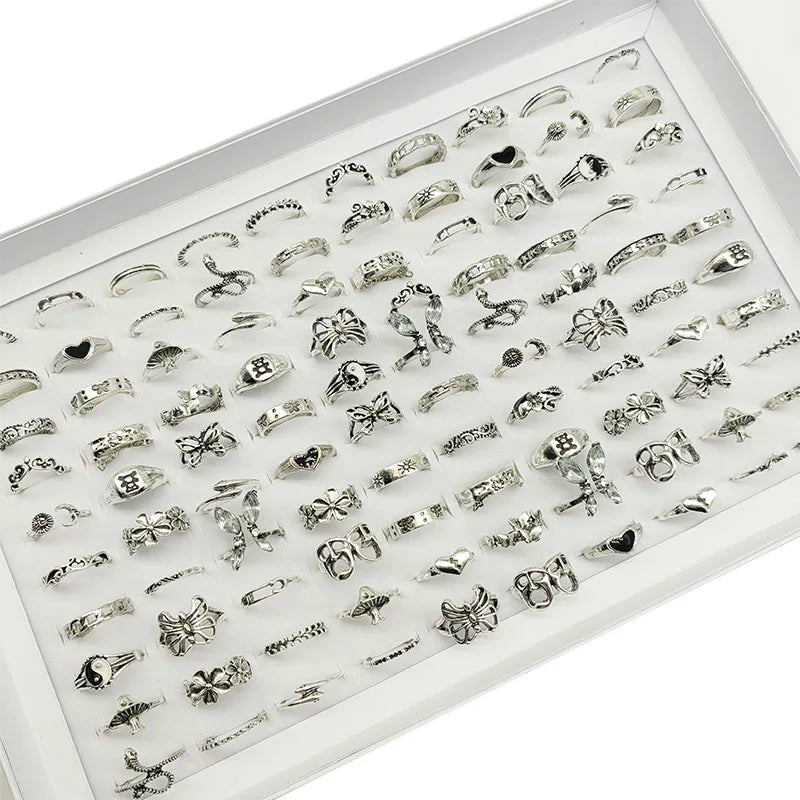 Whimsical Jewelry Set: 30-Piece Assorted Rings for Fashion-Forward Women