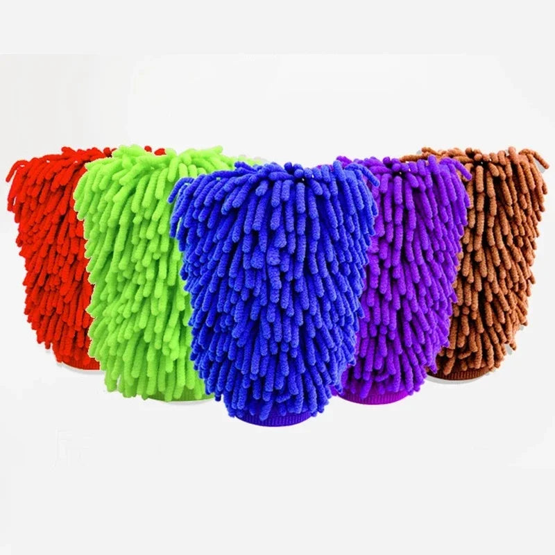 Gentle Touch: Premium Microfiber Car Cleaning Gloves for a Flawless Finish