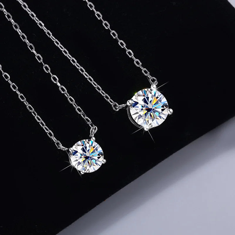 Sparkling Elegance: Moissanite Pendant Necklace