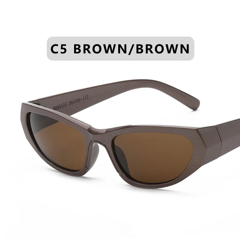 Fashion Forward: Sporty Vintage Shades for Men and Women