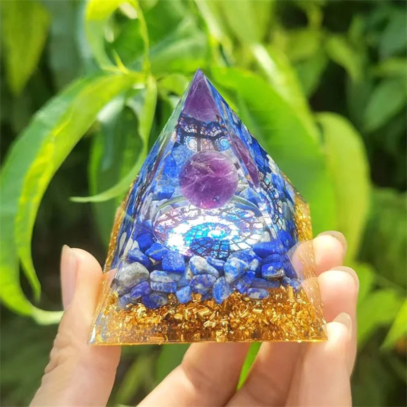 Reiki Energy Generator: Decorative Pyramid Crystals for Healing and Balance