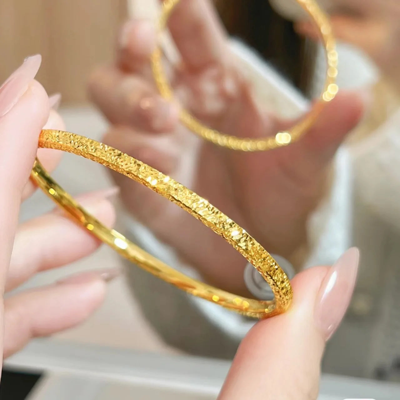 Timeless Luxury: Simple Fold Wear 24K Gold Star Bracelet