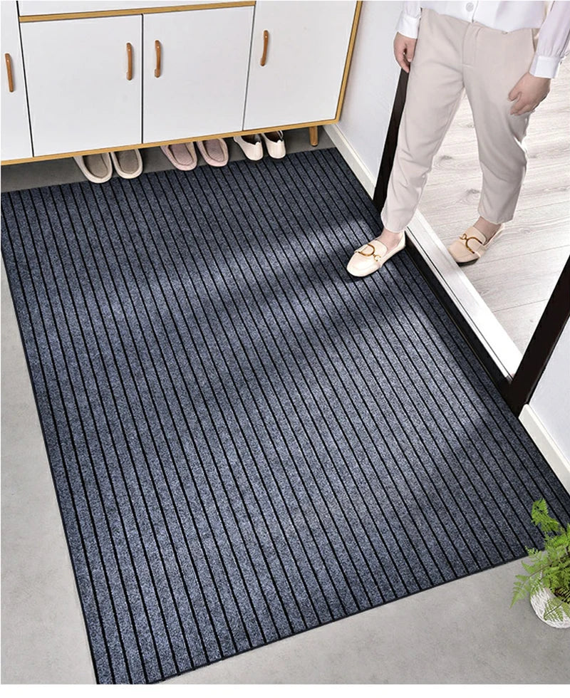 Versatile Entrance Rug: Modern Design for Kitchen and Living Spaces