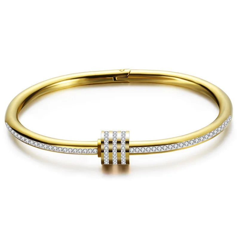 Elegant Gold-Plated Bangle: Timeless Luxury for Every Occasion
