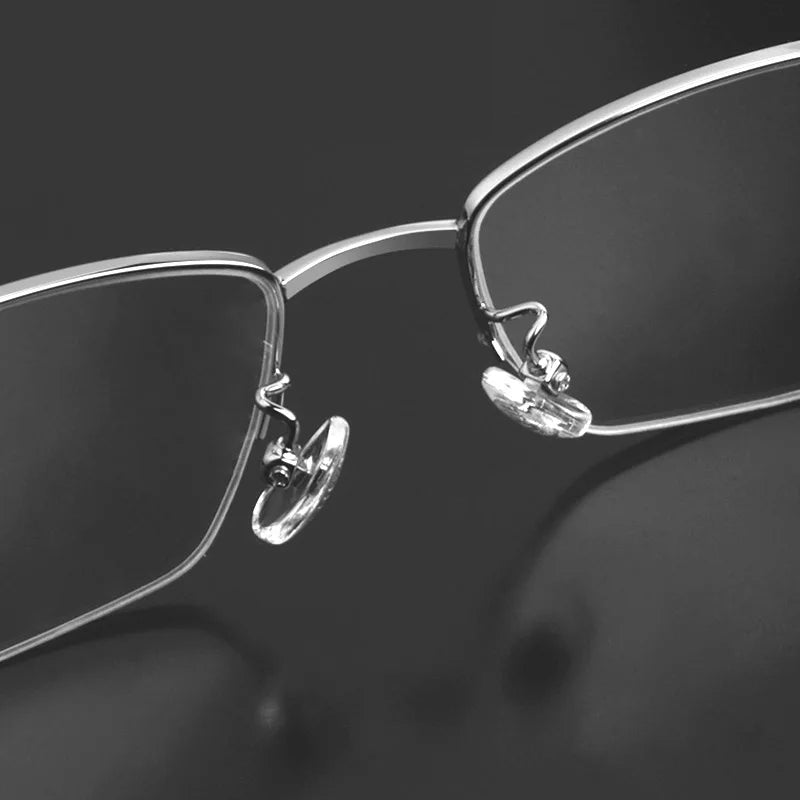Fashion Presbyopic Glasses: Stylish Full-Frame Design for Every Man