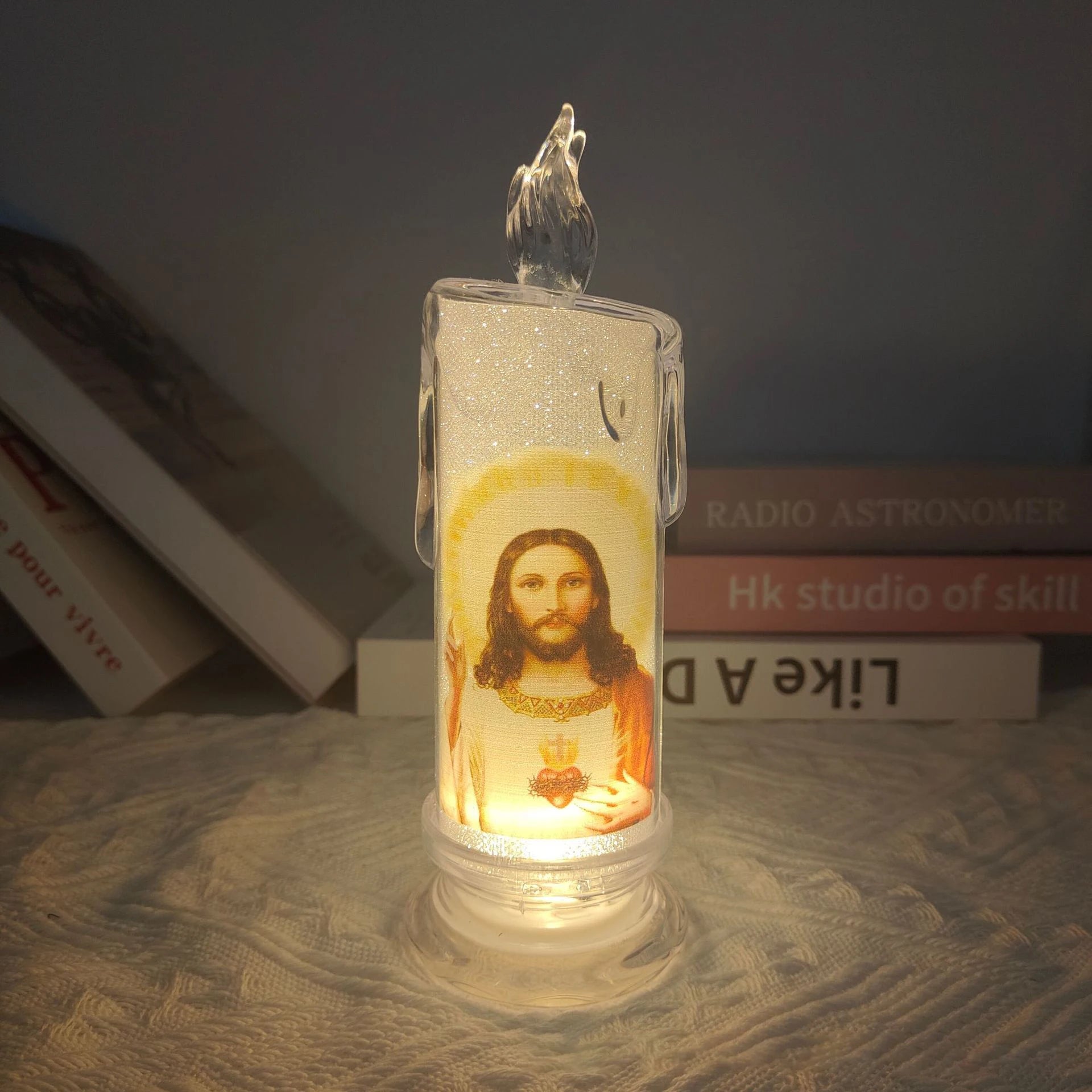Faithful Light Source: LED Candle for Spiritual Reflection