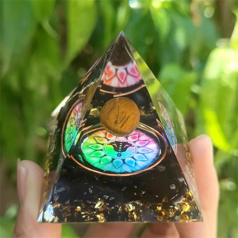 Reiki Energy Generator: Decorative Pyramid Crystals for Healing and Balance