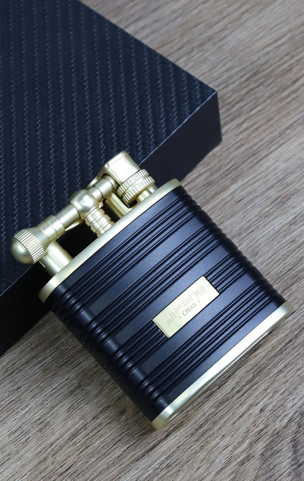 Complete Cigar Experience: 10-Piece Smoking Accessories Set CG-001