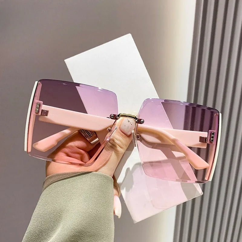 Classic Black Sunglasses: Bold Style for Every Occasion