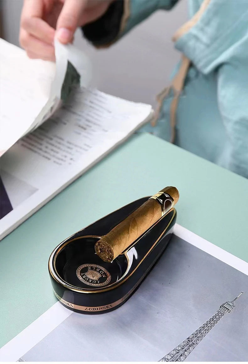 Portable Ceramic Cigar Ashtray: Enjoy Your Smoke Anywhere