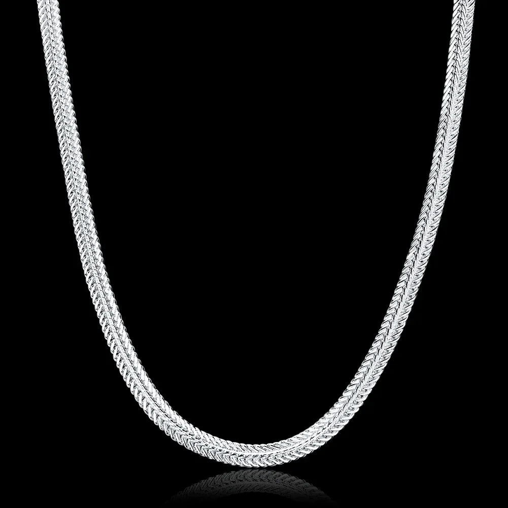 Versatile Luxury: Designer Snake Chain Necklace for Men and Women