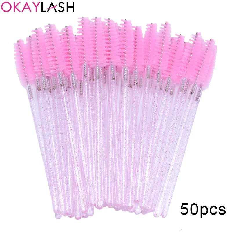 100-Piece Disposable Eyelash Brushes: Perfect for Extensions and Mascara