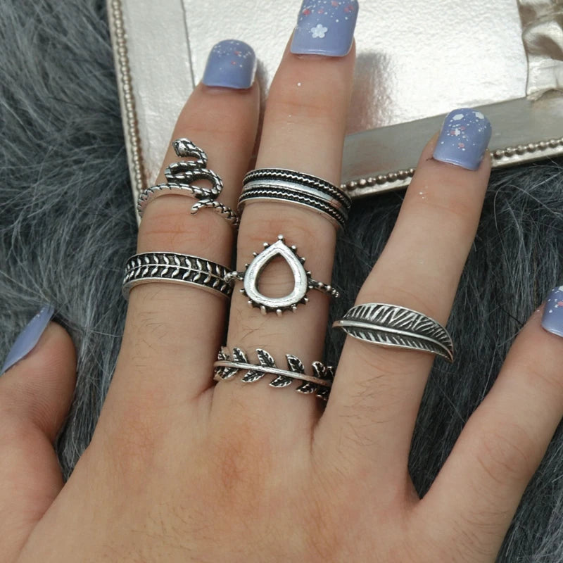 30-Piece Alloy Finger Ring Set: Unique Designs for Every Style
