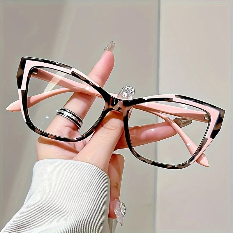 Fashionable Vision: Elegant Cat Eye Reading Glasses with Anti-Blue Light Features